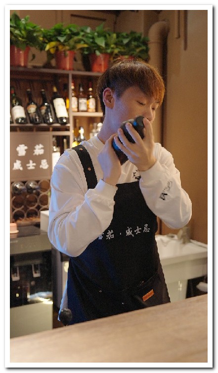 石家庄雪茄吧威士忌小酒馆短视频拍摄运营案例